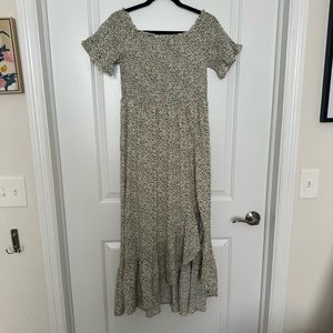 Green Floral Smocked Maxi Dress Size L